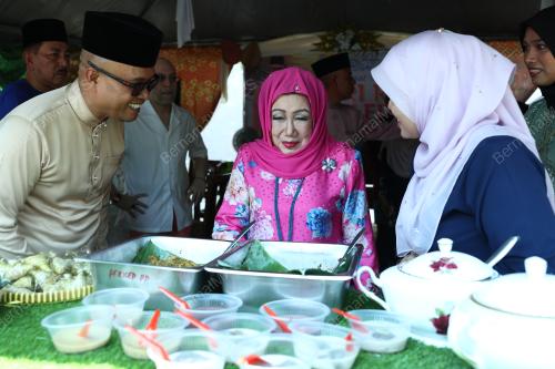 TENGKU ANIS ALMARHUM TENGKU ABDUL HAMID