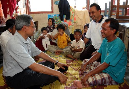 MUSTAPA MOHAMED