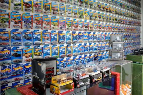 HOT WHEELS COLLECTIBLE MUSEUM