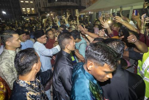 DATUK SERI ANWAR IBRAHIM