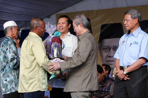 ABDULLAH AHMAD BADAWI
