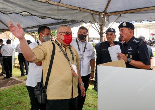 DATUK MUHAMAD ZAKI HARUN