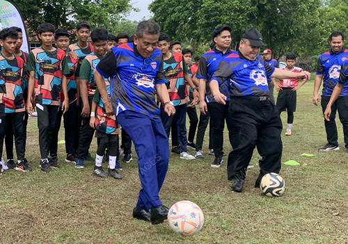 DATUK DR MUHAMMAD AGUS YUSOFF