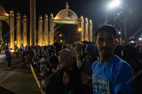 TENGKU MUHAMMAD FAKHRY PETRA