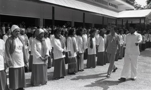 DR. MAHATHIR BIN MOHAMAD