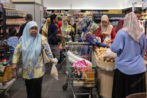 PERSIAPAN MENJELANG HARI RAYA AIDILFITRI
