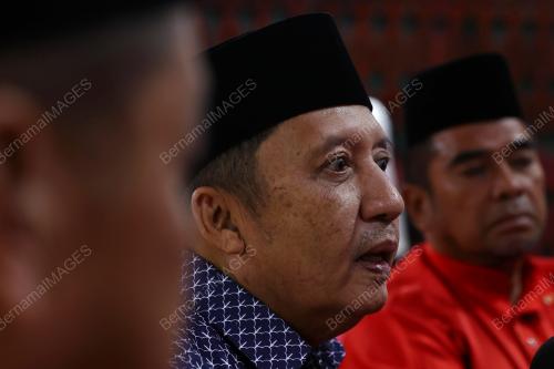 DATUK AHMAD JAZLAN YAAKUB