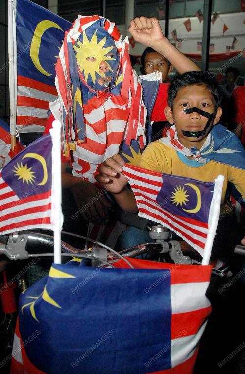 AMBANG KEMERDEKAAN KE-51