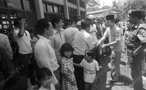 KB15_02102015_RAZALEIGH