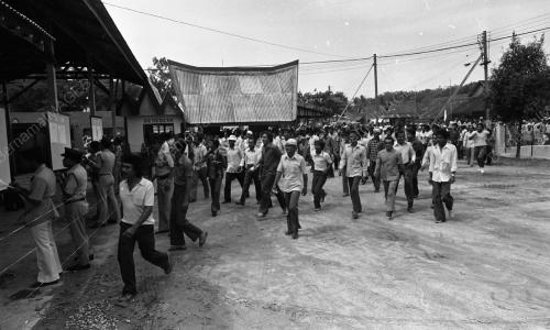 HARI PENAMAAN CALON KELANTAN