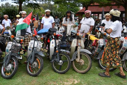 KELAB MOTOSIKAL KLASIK HONDA C70