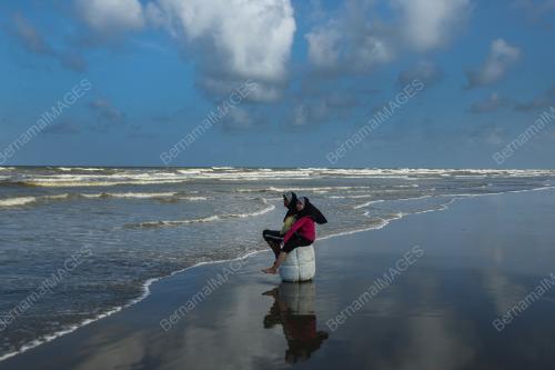 TINJAUAN SEKITAR PANTAI DAMAT