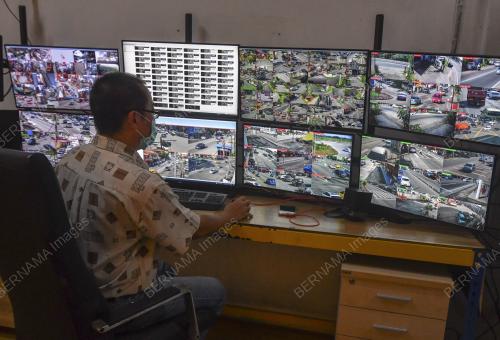 PEMANTAU CCTV KOTA BHARU