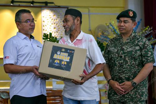 ADLY ZAHARI