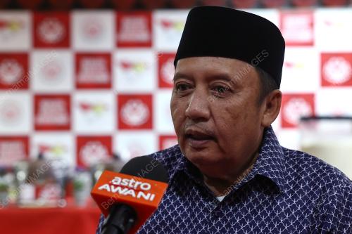 DATUK AHMAD JAZLAN YAAKUB