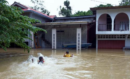 KB16_01012017_AIR_BANJIR