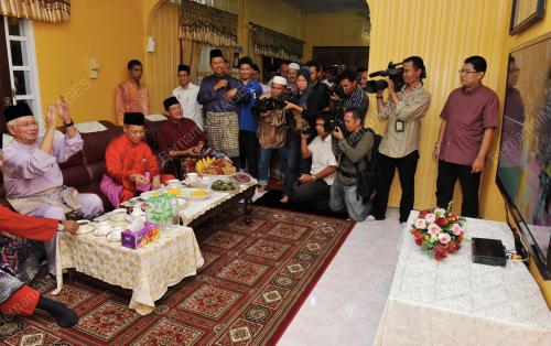 KB16_05082012_NAJIB_RAZAK