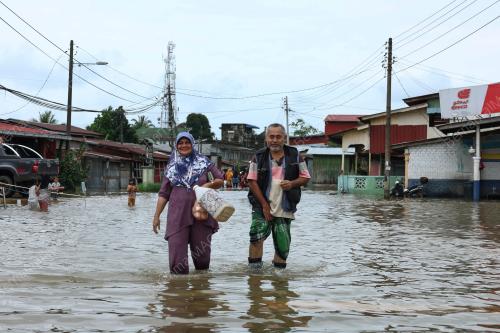 TINJAUAN DI SEKITAR RANTAU PANJANG
