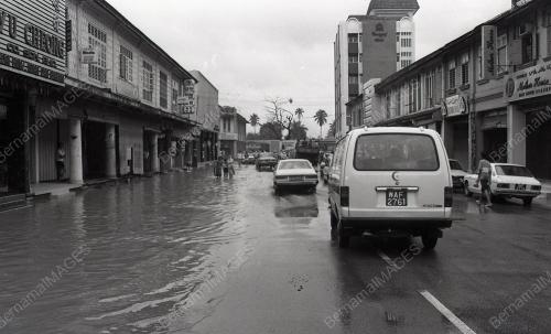 BANJIR
