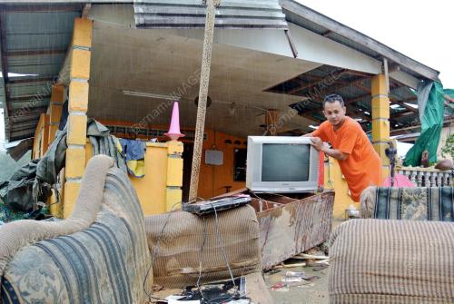 KB16_20122014_USNAH_BANJIR