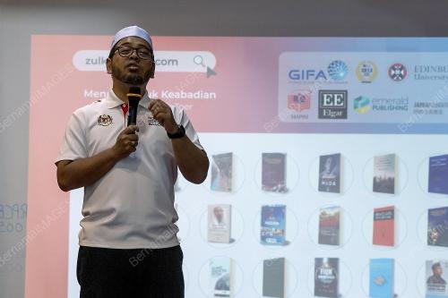 DR ZULKIFLI HASSAN