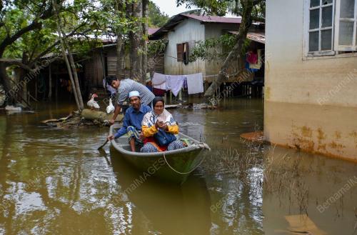 TINJAUAN PASCA BANJIR