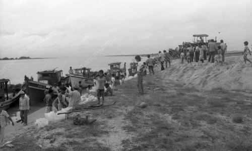 KB16_29012015_GOTONG_ROYONG