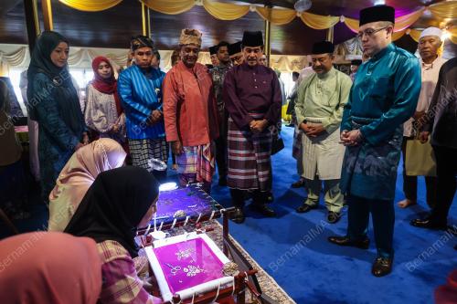 TENGKU MUHAMMAD FAKHRY PETRA