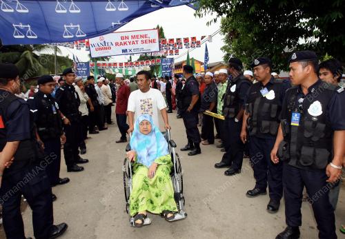 PILIHAN RAYA KECIL DUN MANIK URAI N41