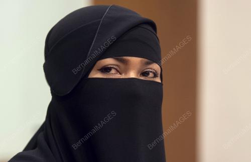 ZALINA ZAHARI
