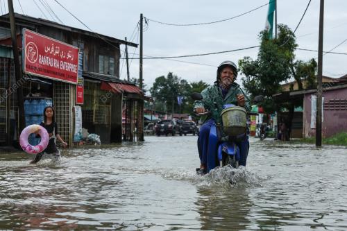 TINJAUAN DI SEKITAR RANTAU PANJANG