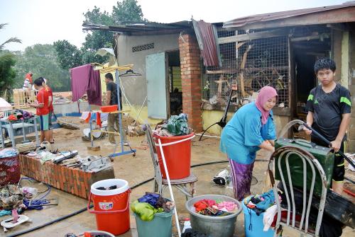 KB17_20122014_MUSNAH_BANJIR