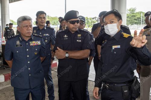DATUK AYOB KHAN MYDIN PITCHAY 