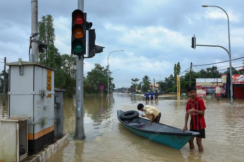 TINJAUAN BANJIR RANTAU PANJANG