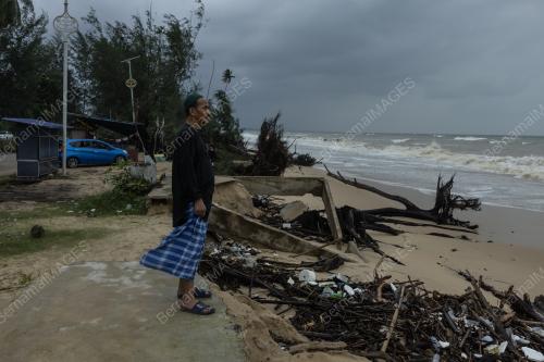 TINJAUAN HAKISAN PANTAI