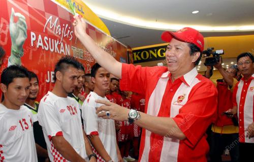 ANNUAR MUSA