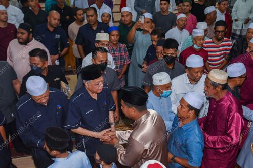 DATUK SERI ISMAIL SABRI YAAKOB