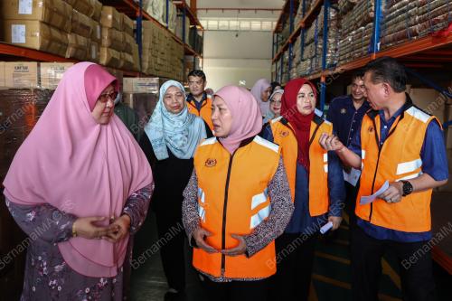 DATUK SERI NANCY SHUKRI