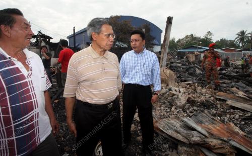 MUSTAPA MOHAMED