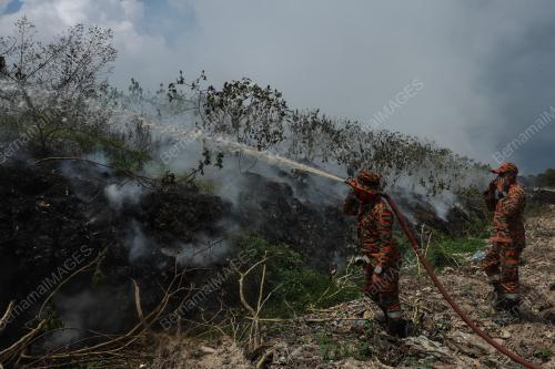 KEBAKARAN TAPAK PELUPUSAN SAMPAH LUBOK JONG