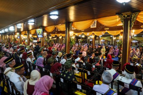 ISTIADAT PENGURNIAAN KEHORMAT KEBESARAN NEGERI