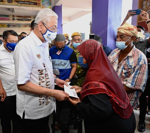 DATUK SERI ISMAIL SABRI YAAKOB