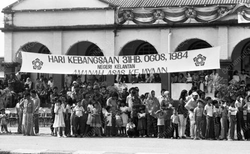 KB19_02102015_HARI_MERDEKA