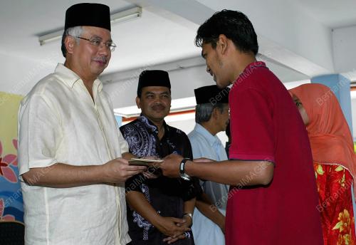 DATUK SERI NAJIB TUN RAZAK