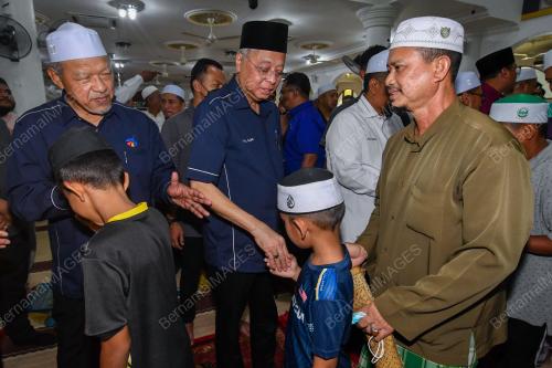 DATUK SERI ISMAIL SABRI YAAKOB