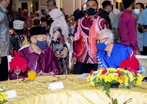 DATUK SERI ISMAIL SABRI YAAKOB
