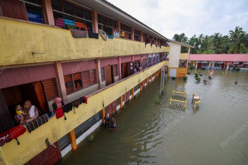 PUSAT PEMINDAHAN TENGELAM