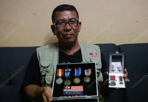 AHMAD TARMIZI DOLLAH