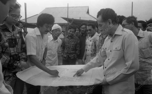 KB20_18022015_RASMI_TANAH