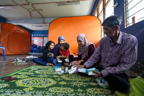 TINJAUAN BANJIR DI KELANTAN